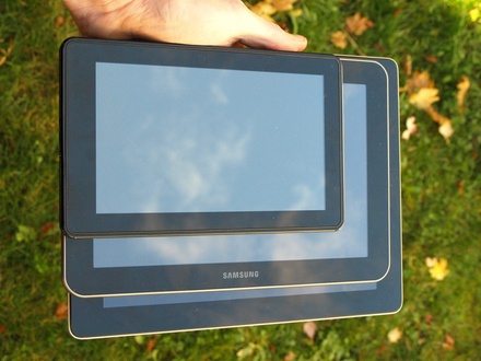 Photo: Size comparison of Kindle Fire, Galaxy Tab, and iPad